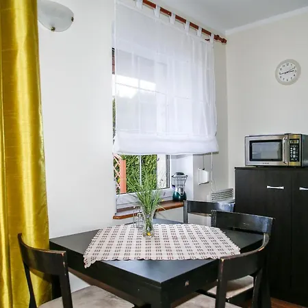 Dom Na Zielonej Dolinie *