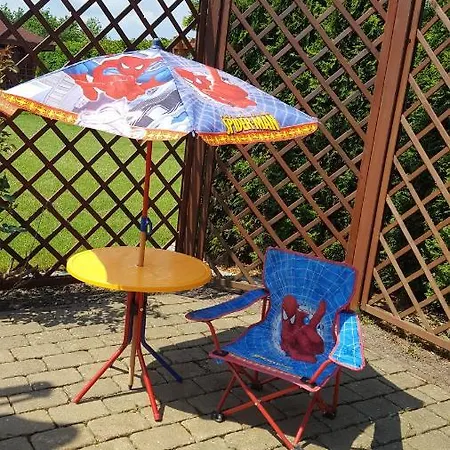 Dom Na Zielonej Dolinie Sasino