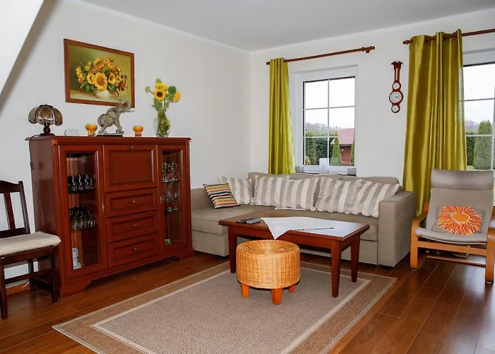 Dom Na Zielonej Dolinie منزل ريفي ساسينو