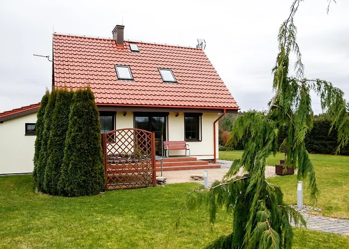 Dom Na Zielonej Dolinie منزل ريفي ساسينو