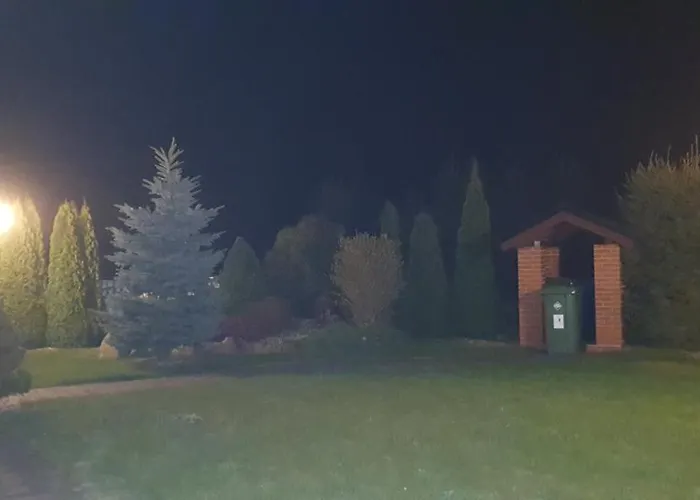 Dom Na Zielonej Dolinie منزل ريفي *