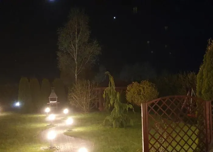 Dom Na Zielonej Dolinie * ساسينو