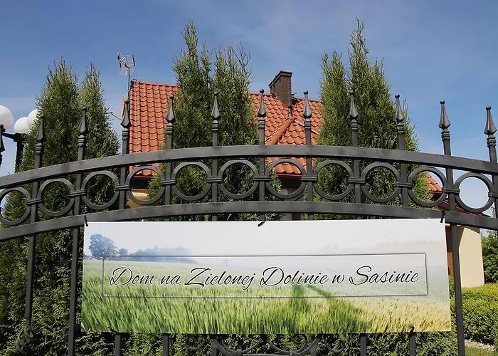 Dom Na Zielonej Dolinie *