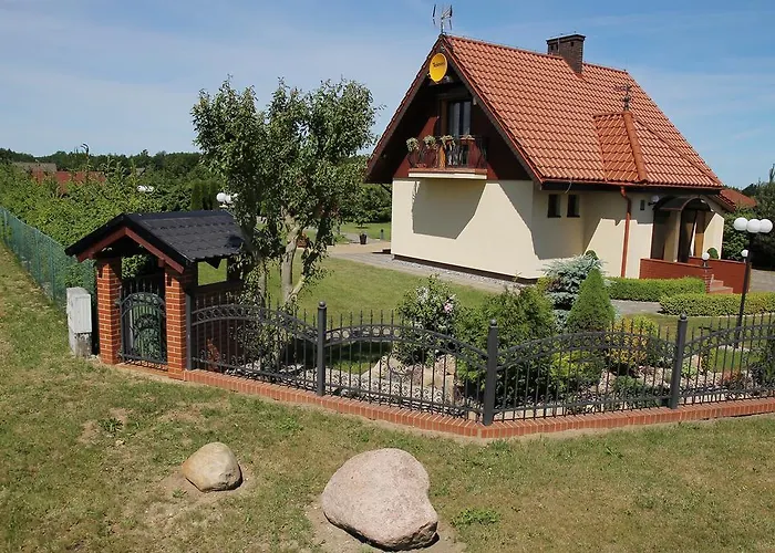 Dom Na Zielonej Dolinie