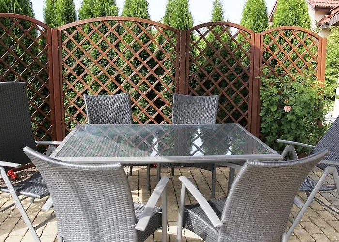 Dom Na Zielonej Dolinie